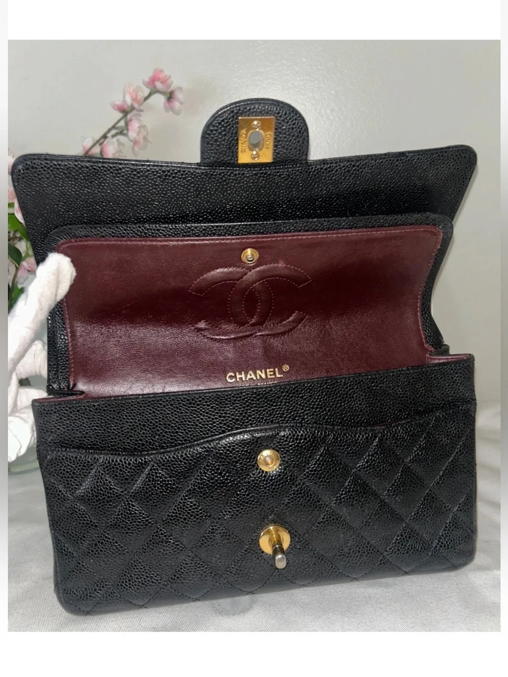 CHANEL Medium Classic Double Flap Caviar Quilted Handbag Black / Gold Hardware